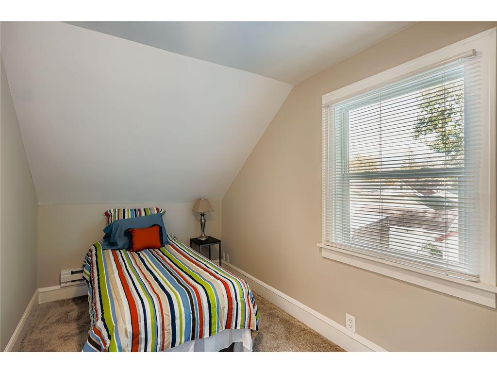 3246 Washburn Avenue N Minneapolis MN 55412 6820513 image18