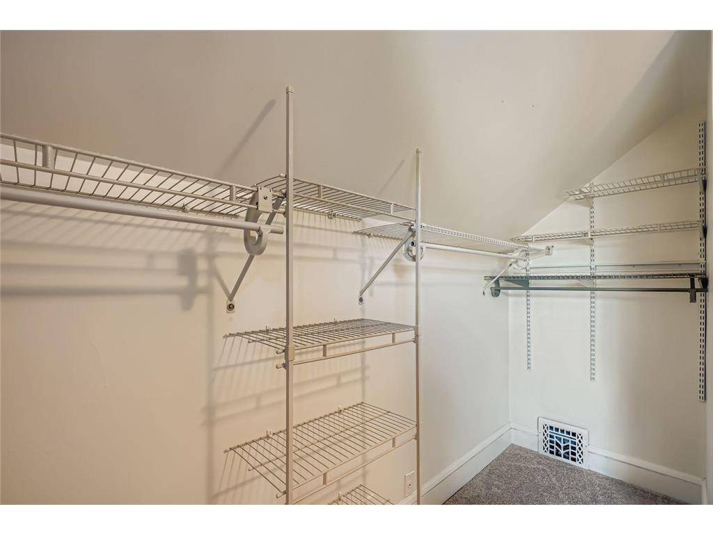 3246 Washburn Avenue N Minneapolis MN 55412 6820513 image22