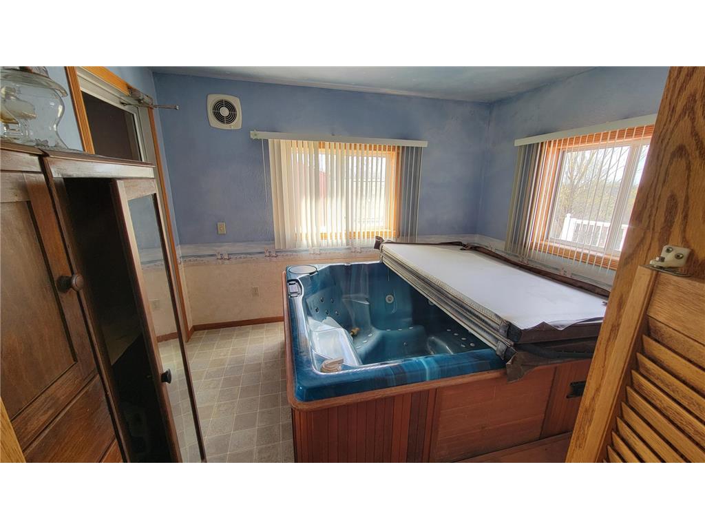 32475 Sawmill Road Elizabeth Twp MN 56534 - Long Lake 7074567 image55