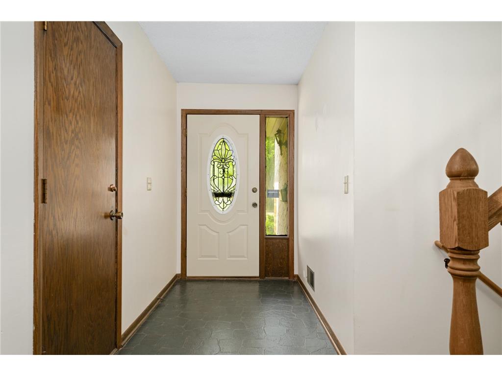 3248 Brunswick Avenue N Crystal MN 55422 7081719 image2