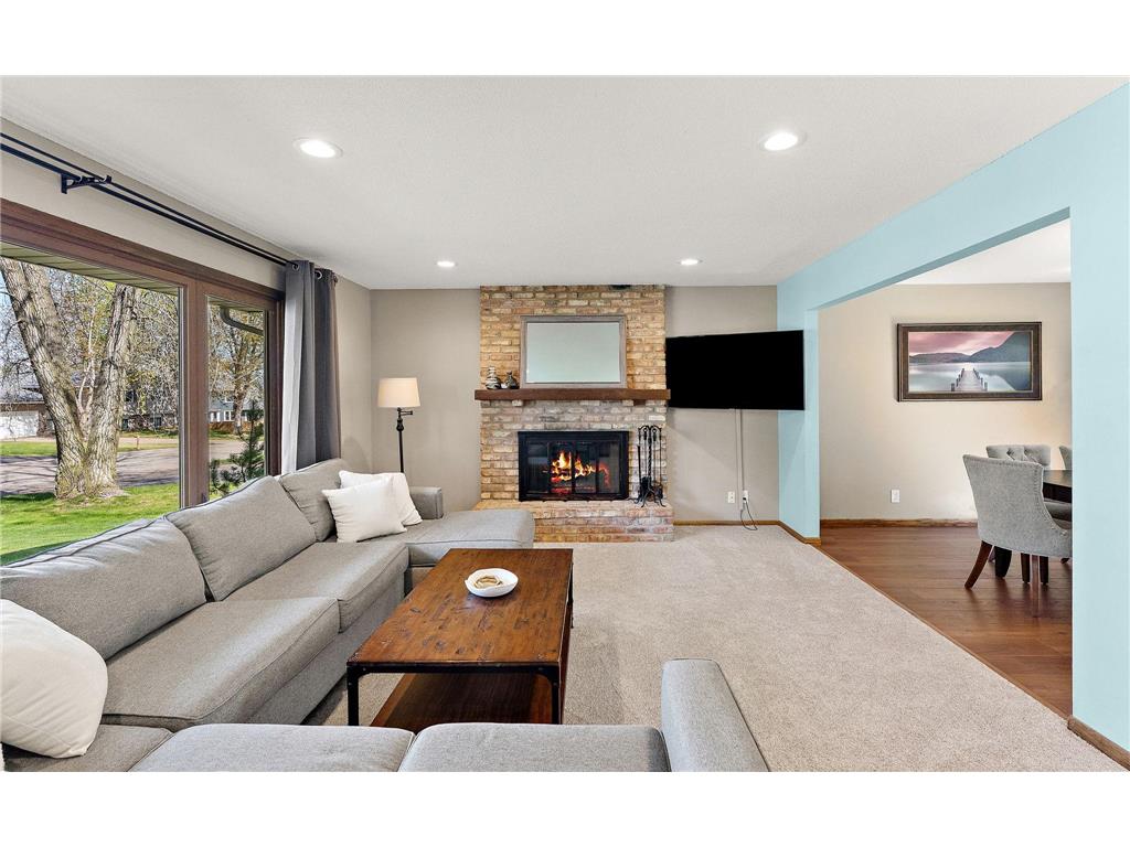 3249 Camelot Drive Woodbury MN 55125 7058305 image2