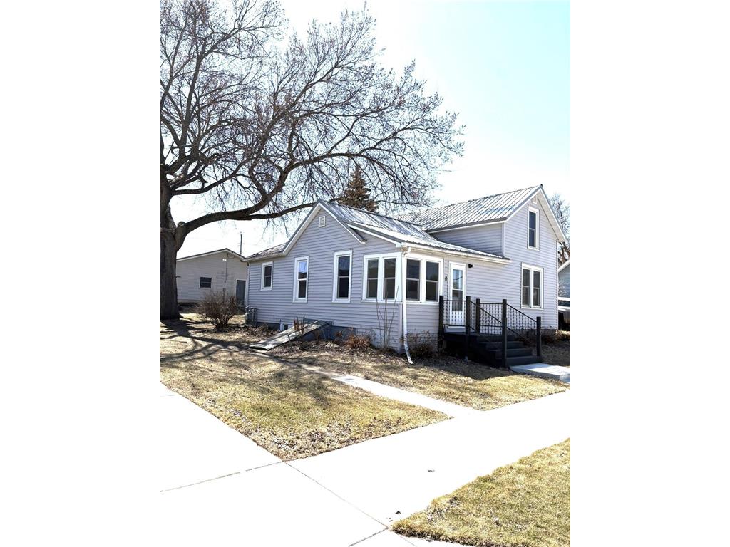 325 2nd Avenue NW Plainview MN 55964 6678574 image1