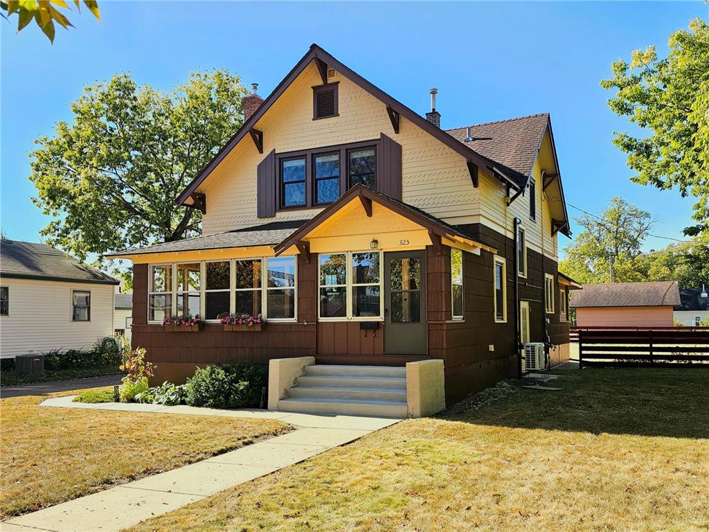 325 2nd Street SW Perham MN 56573 6609354 image1