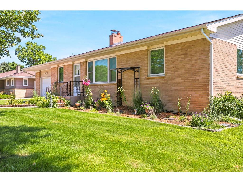 325 6th Street NW Buffalo Lake MN 55314 7110011 image2