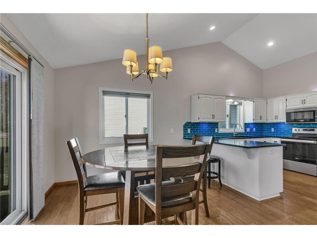 325 8th Avenue S Sartell MN 56377 7062567 image6