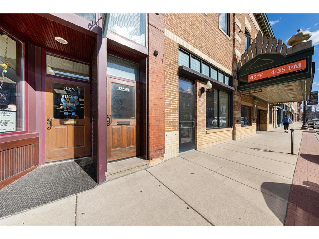 325 Central Avenue N #2 Faribault MN 55021 6590696 image1