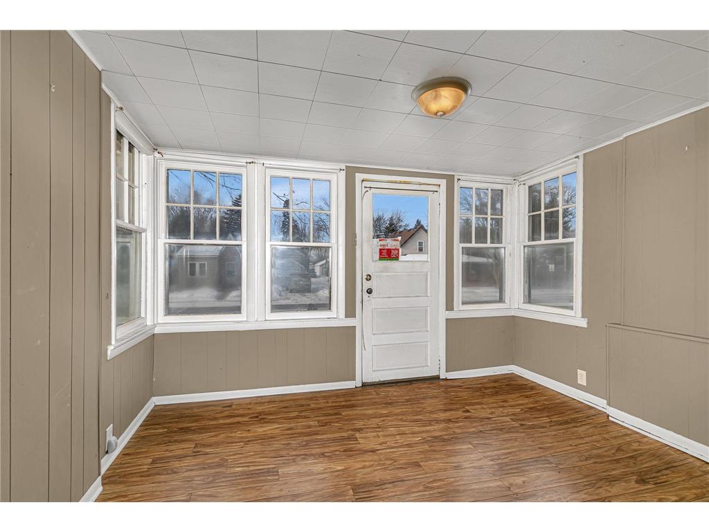 325 Central Avenue N Milaca MN 56353 6825992 image2