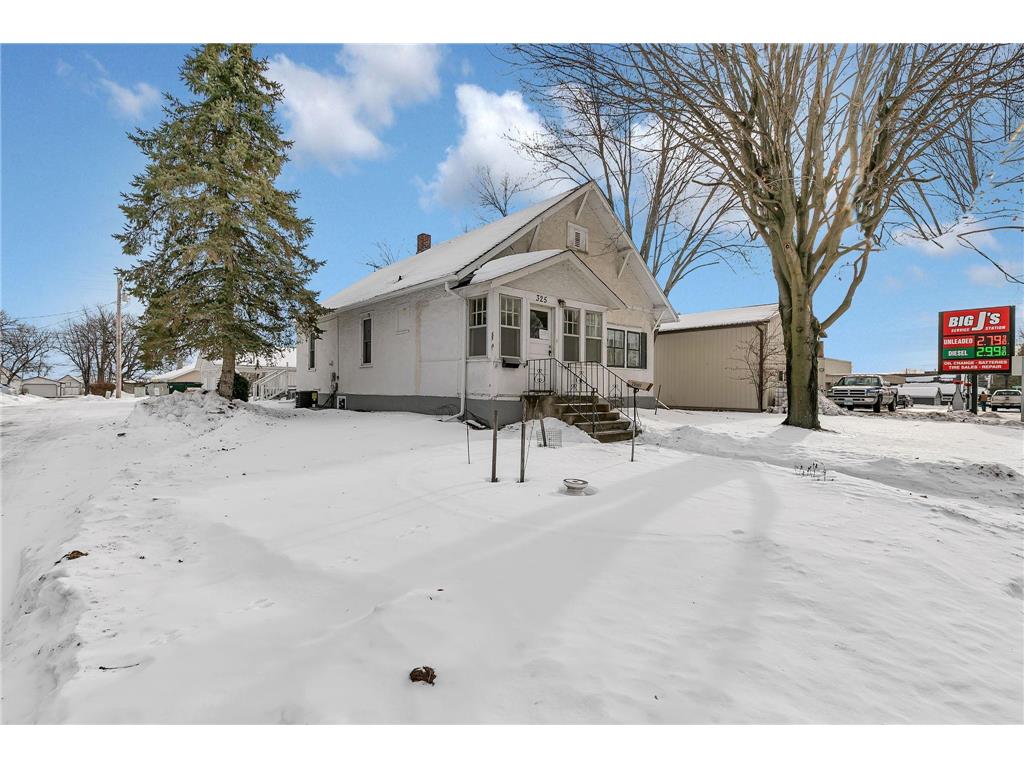 325 Central Avenue N Milaca MN 56353 6825992 image26