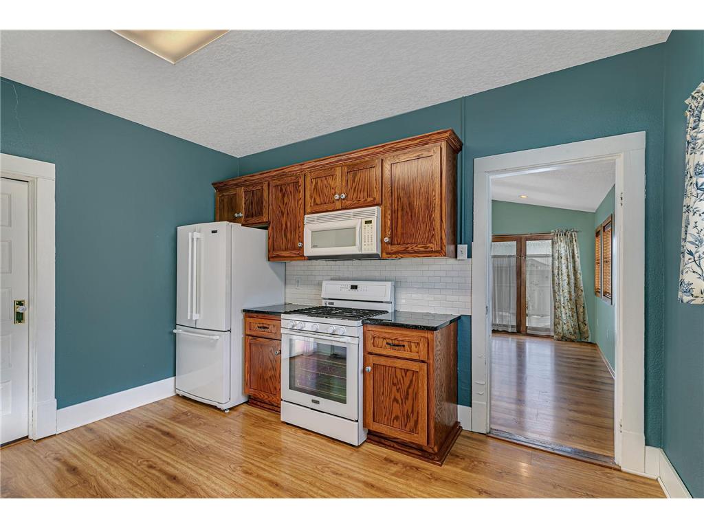 325 Central Avenue N Milaca MN 56353 6825992 image4