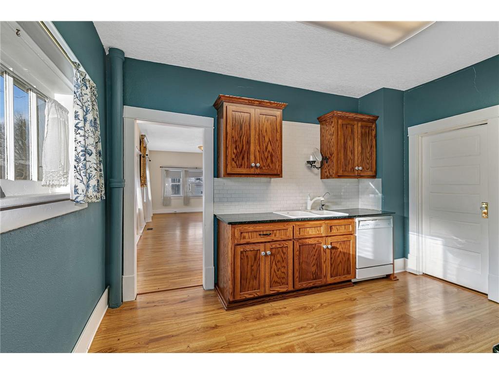 325 Central Avenue N Milaca MN 56353 6825992 image7