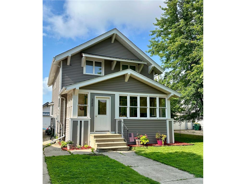 325 E Hughes Street E Tyler MN 56178 6614001 image1