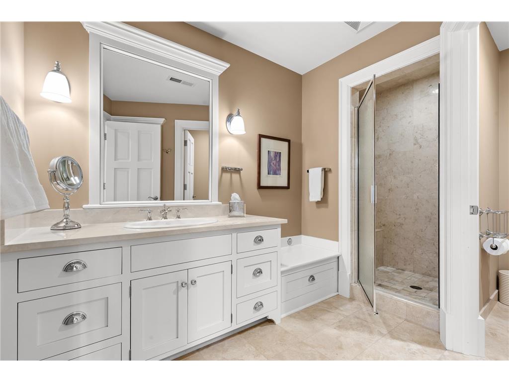 325 Highcroft Lane Wayzata MN 55391 7071292 image31