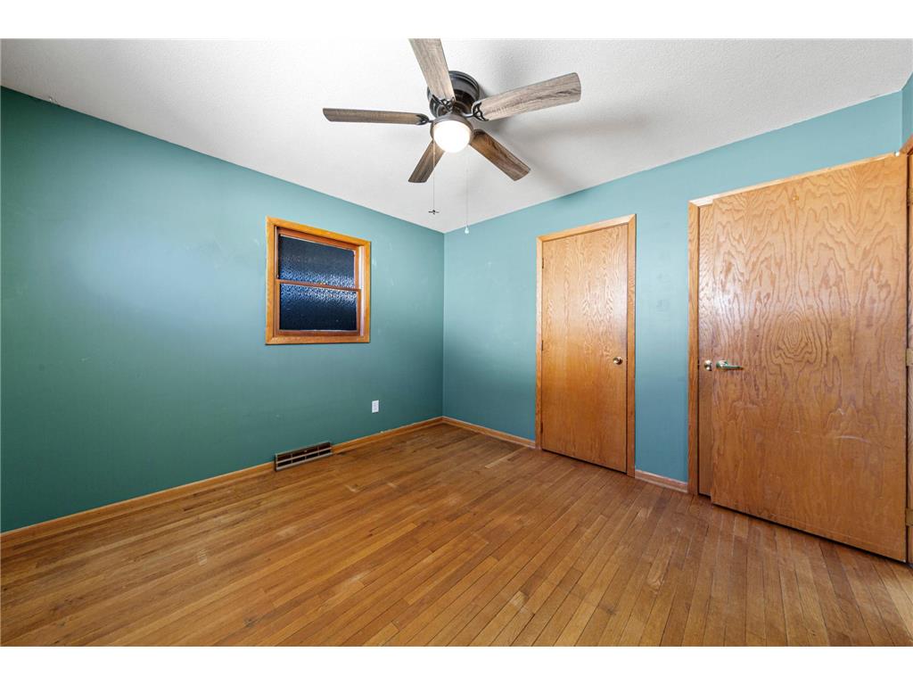 325 Le Sueur Avenue Eagle Lake MN 56024 7050468 image13