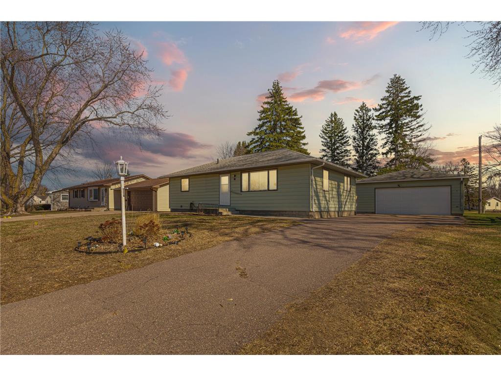 325 Le Sueur Avenue Eagle Lake MN 56024 7050468 image23