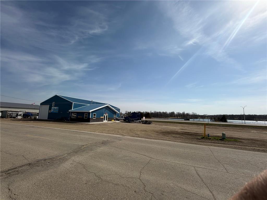 325 Main Street Audubon MN 56511 7036813 image1