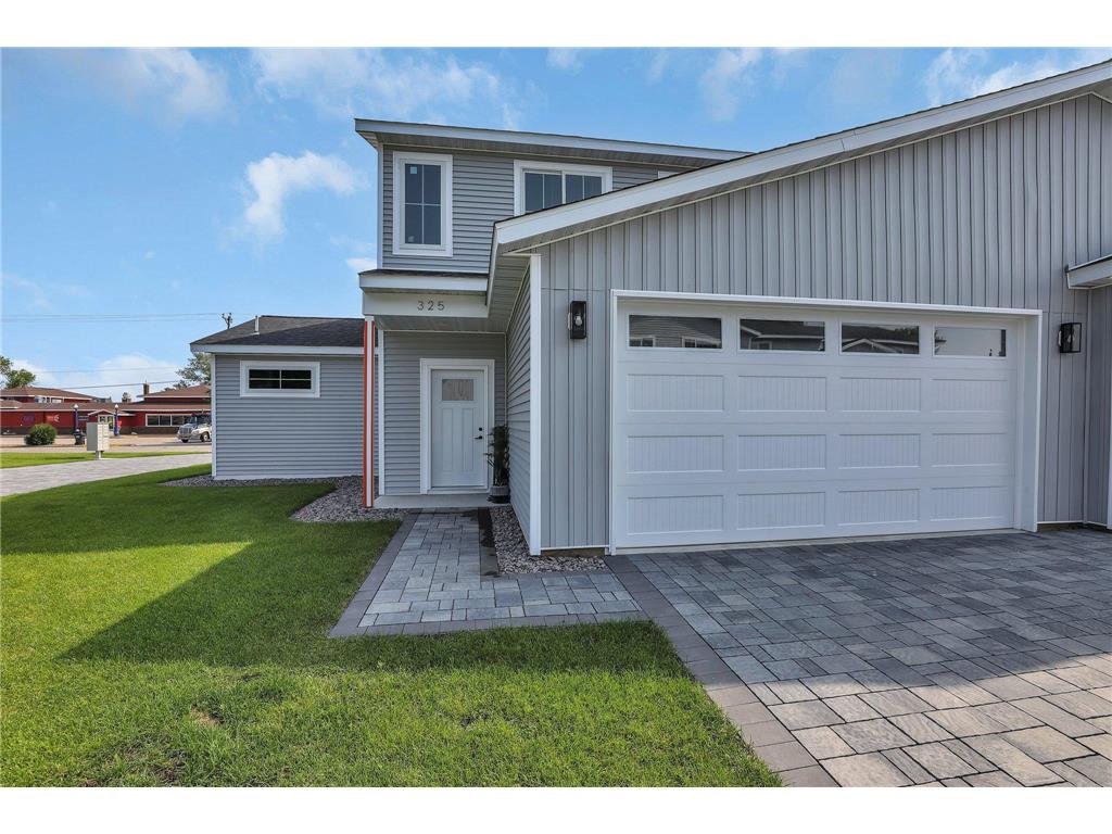 325 Martinson Boulevard Spicer MN 56288 - Green 6565395 image1