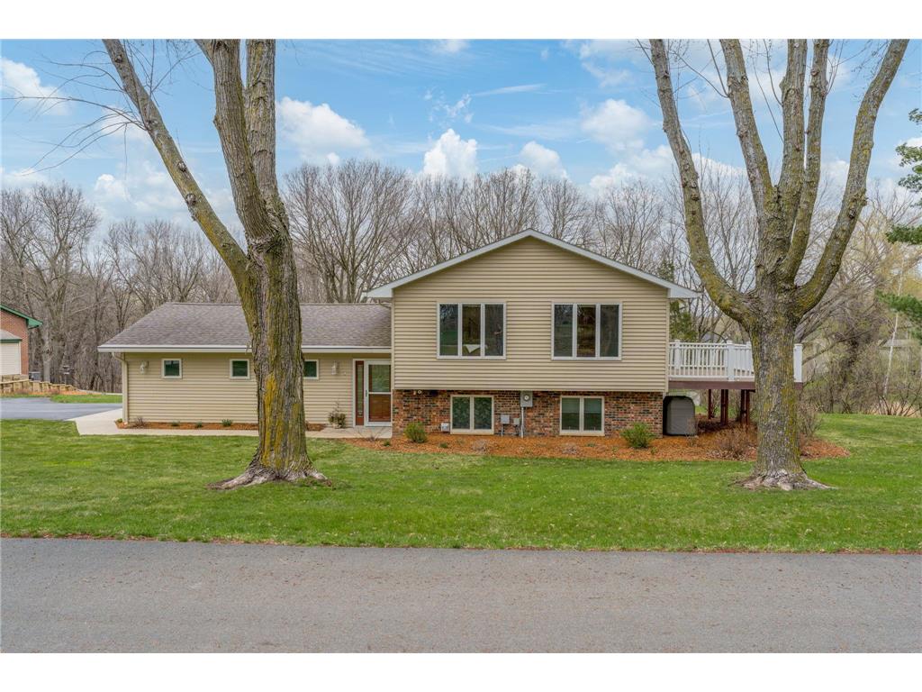 325 Meadow Woods Drive Mankato MN 56001 6521983 image1