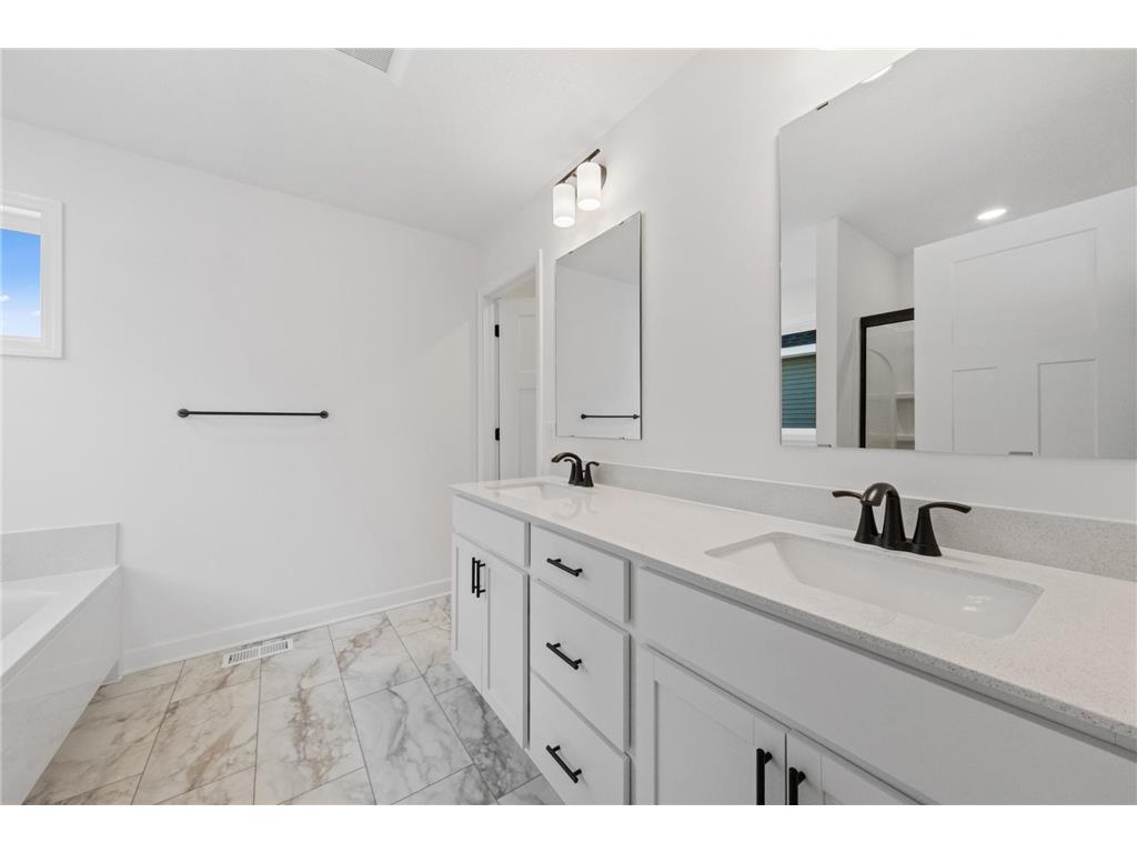 325 Ravencroft Road Waconia MN 55387 7005660 image18