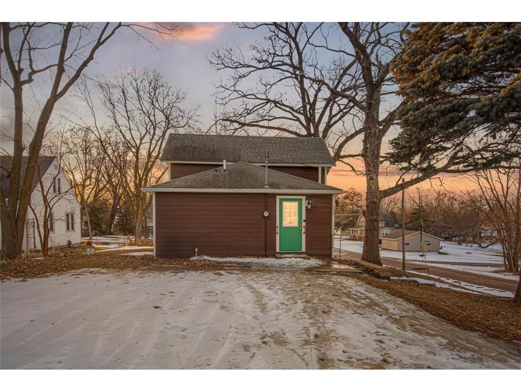 325 River Street Waterville MN 56096 7009177 image1