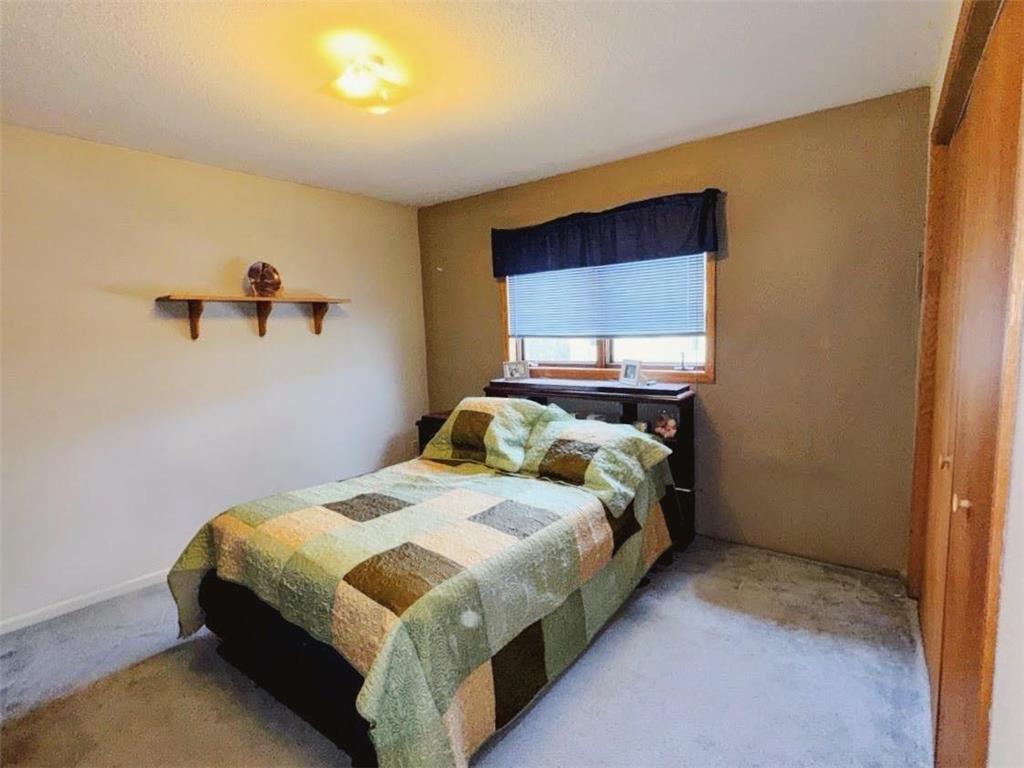 325 S Ash Street Crookston MN 56716 7057505 image30