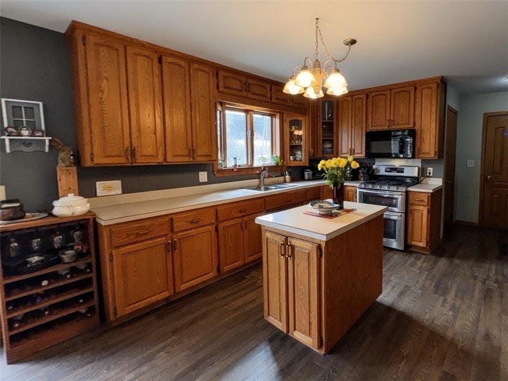 325 S Ash Street Crookston MN 56716 7057505 image7