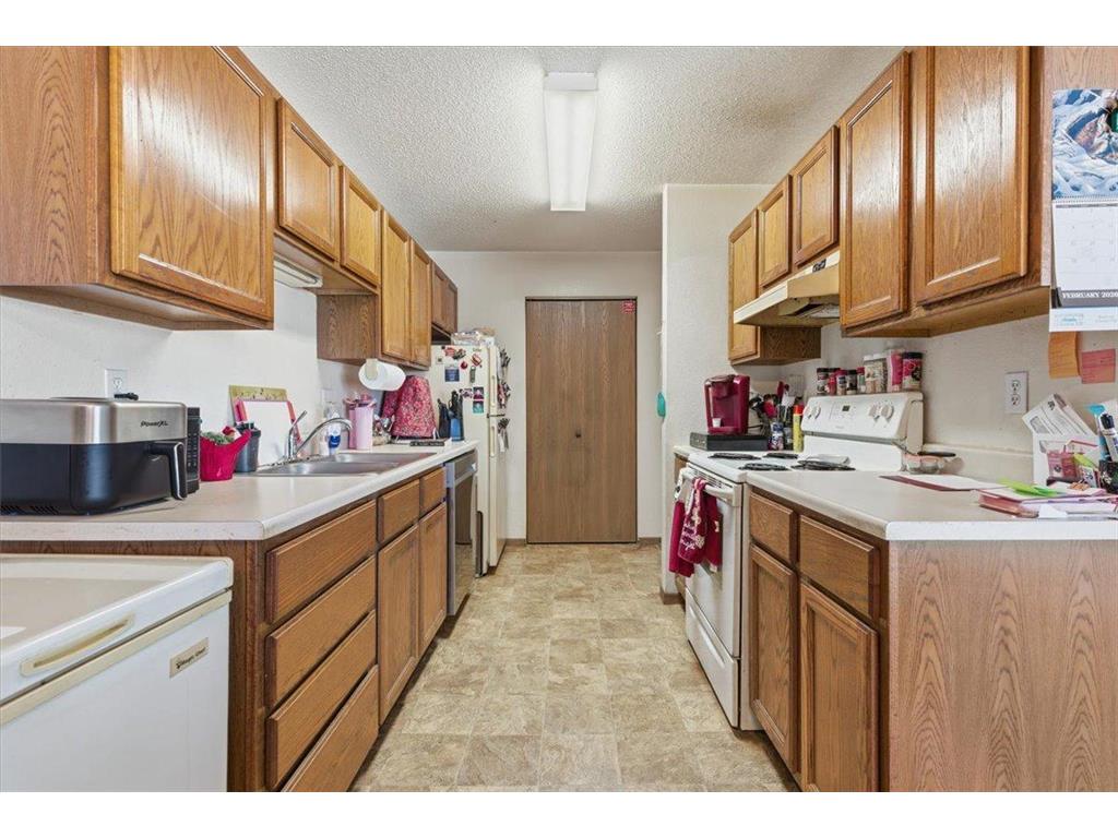 325 Summit Avenue W Blackduck MN 56630 6826498 image9