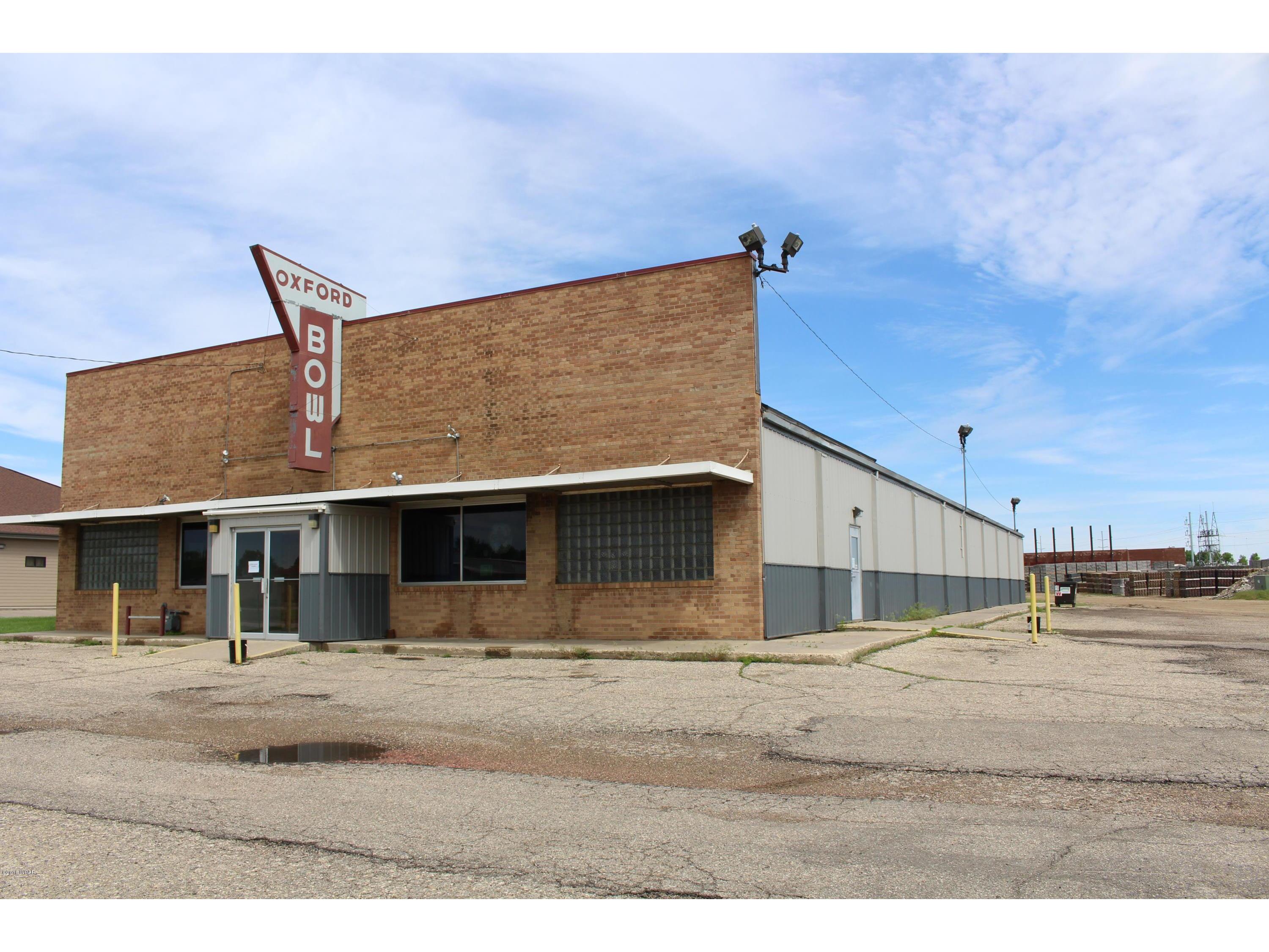 325 W Oxford Street, Worthington, MN, 56187 MLS 5152641 Edina Realty