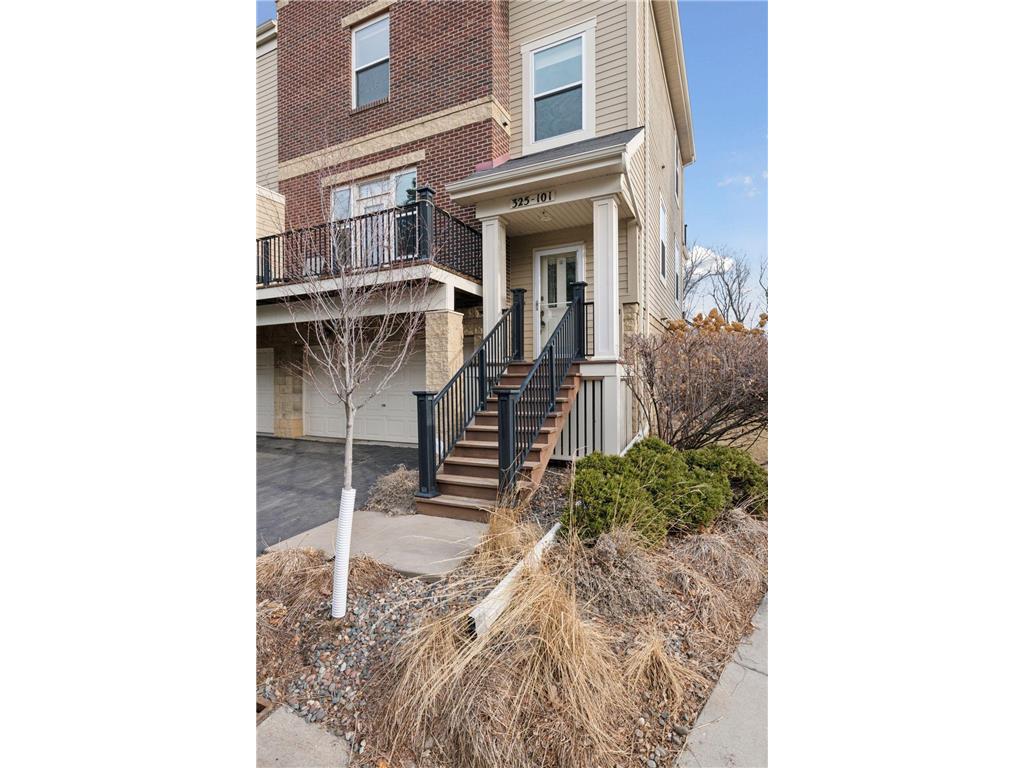 325 W River Parkway #101 Minneapolis MN 55401 6603597 image1