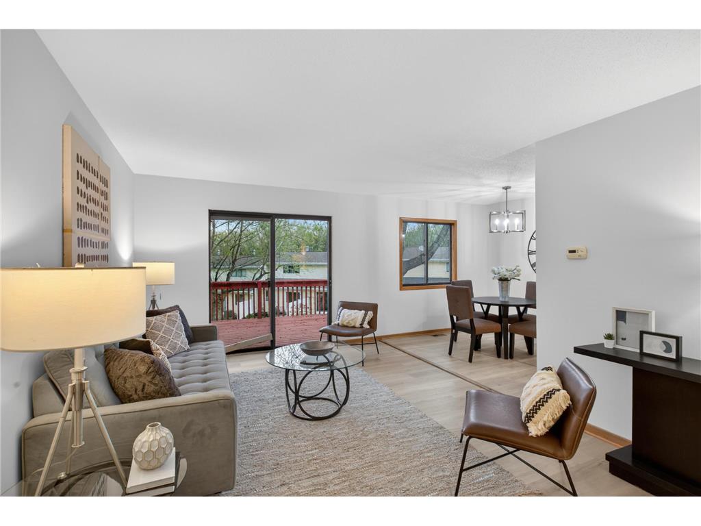3250 Hill Ridge Drive #82 Eagan MN 55121 7055386 image1