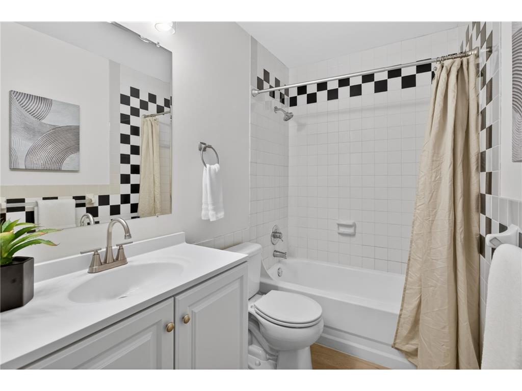 3250 Hill Ridge Drive #82 Eagan MN 55121 7055386 image13