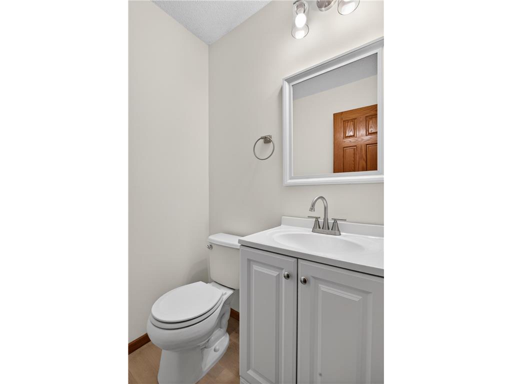 3250 Hill Ridge Drive #82 Eagan MN 55121 7055386 image16
