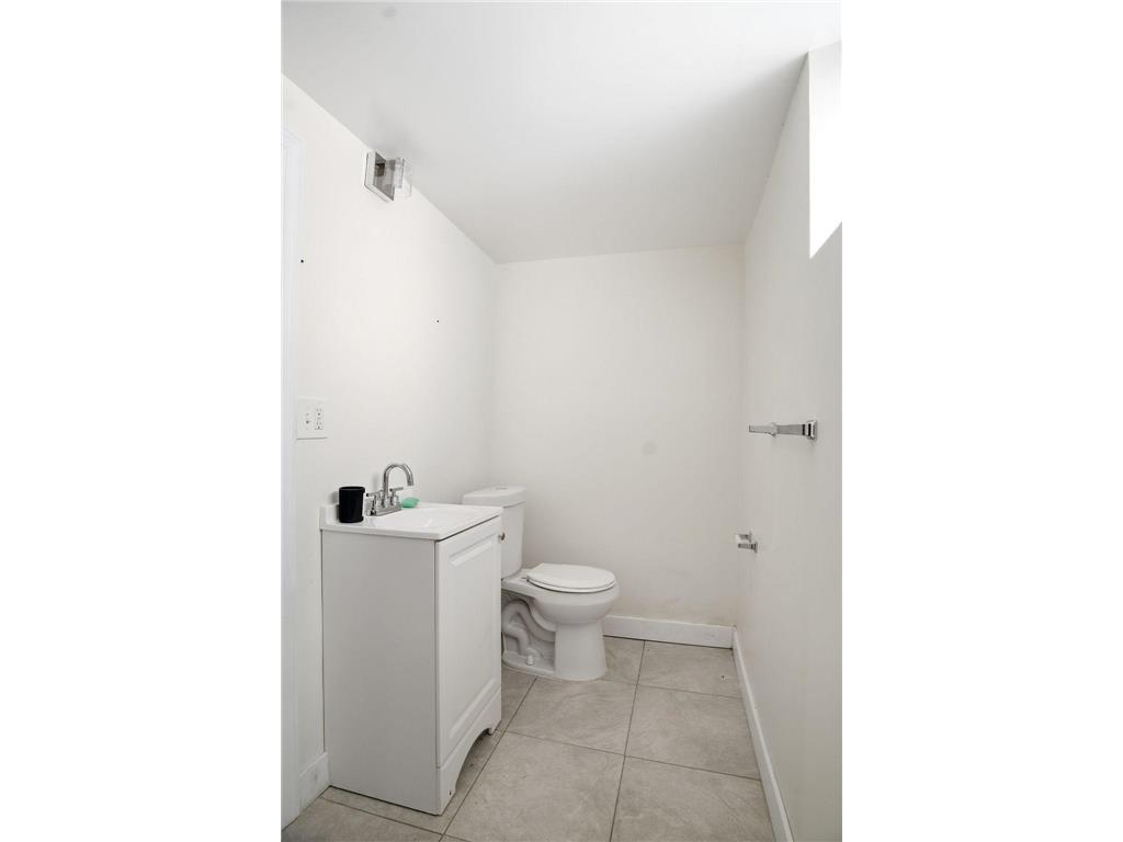 3250 Newton Avenue N Minneapolis MN 55412 7042394 image21