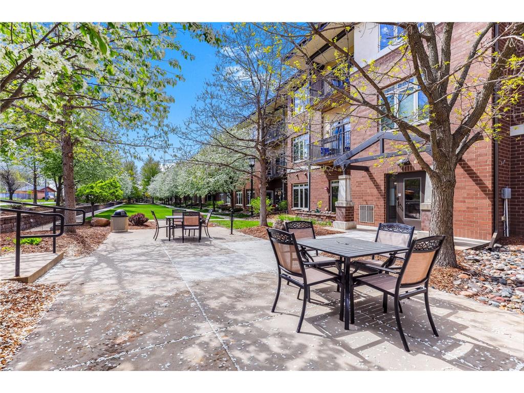 3251 Louisiana Avenue S #323 Saint Louis Park MN 55426 7071983 image25