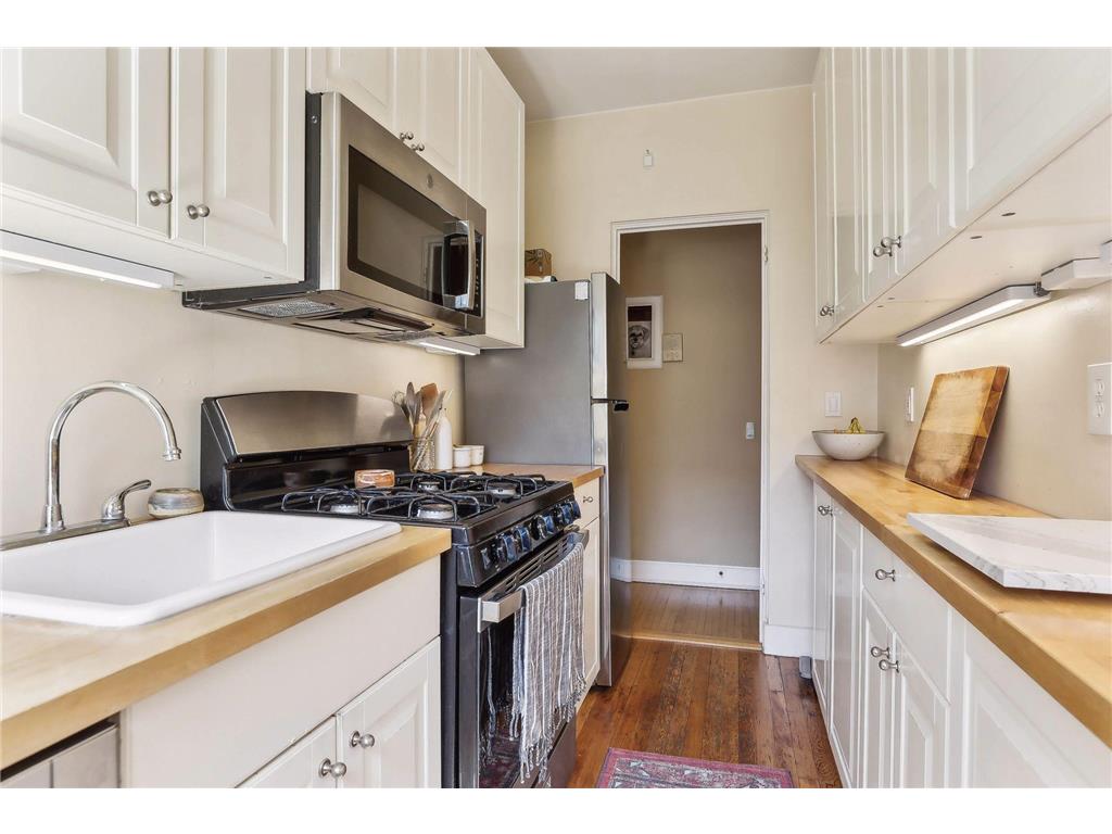 3252 Fremont Avenue S #201 Minneapolis MN 55408 7064407 image10