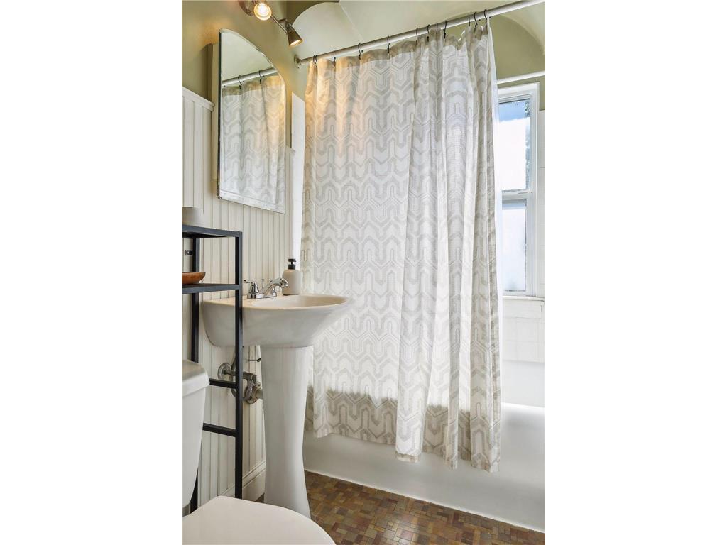 3252 Fremont Avenue S #201 Minneapolis MN 55408 7064407 image14