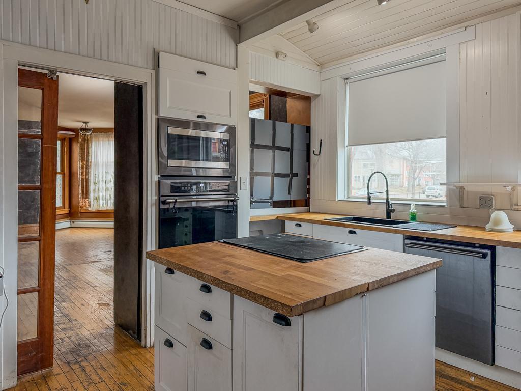 3252 Pleasant Avenue Minneapolis MN 55408 7044044 image11