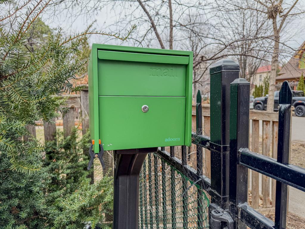 3252 Pleasant Avenue Minneapolis MN 55408 7044044 image6