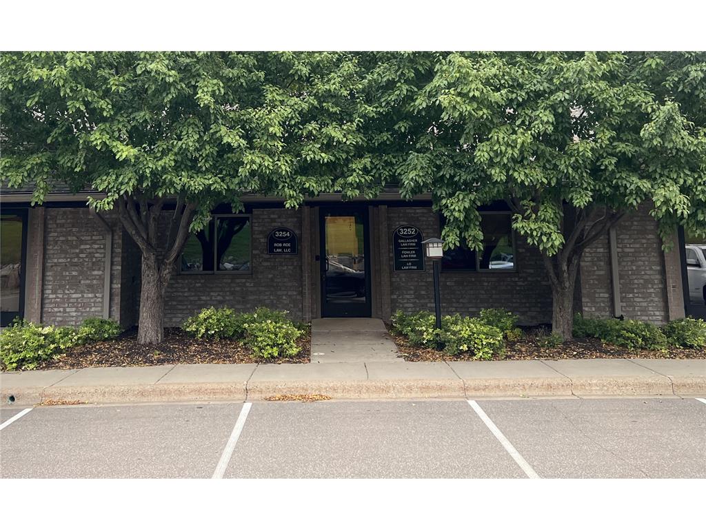 3252 Rice Street Little Canada MN 55126 6794152 image1