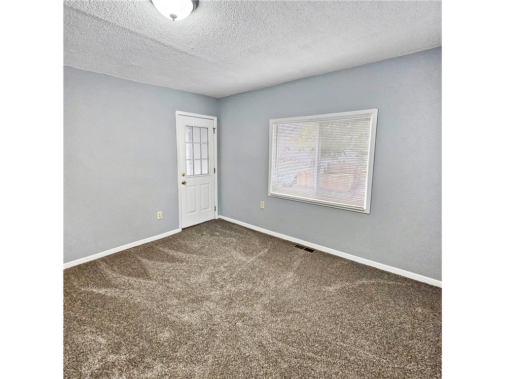 3253 Humboldt Avenue N Minneapolis MN 55412 6825594 image17