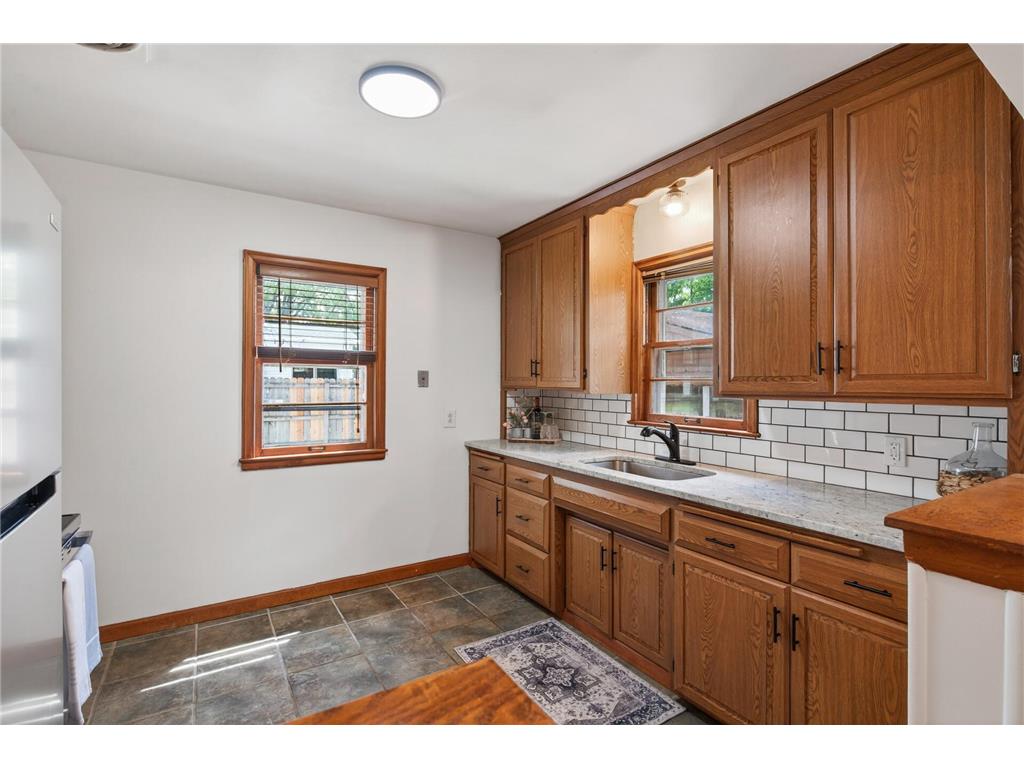 3255 Drew Avenue N Robbinsdale MN 55422 7088075 image11