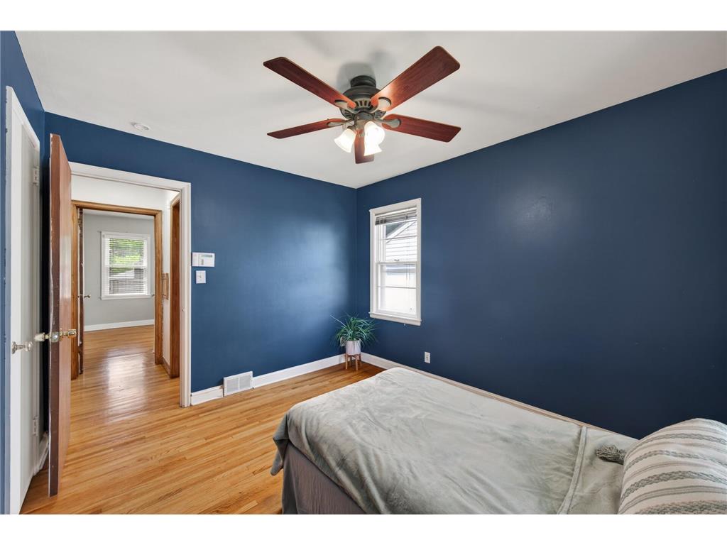 3255 Drew Avenue N Robbinsdale MN 55422 7088075 image16