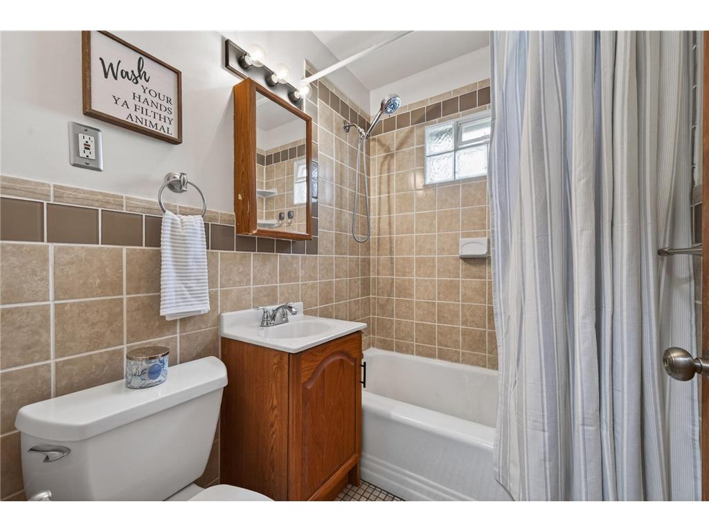 3255 Drew Avenue N Robbinsdale MN 55422 7088075 image17