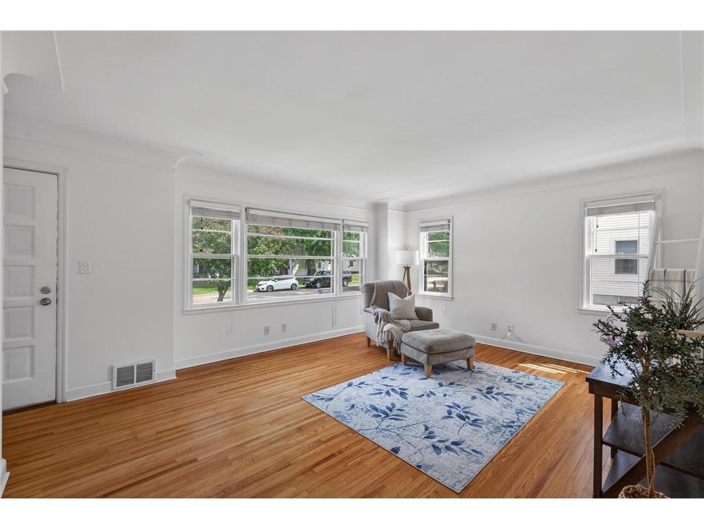 3255 Drew Avenue N Robbinsdale MN 55422 7088075 image6