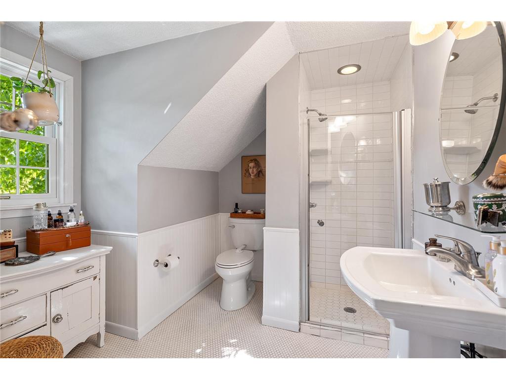 3255 Garfield Street NE Minneapolis MN 55418 7055717 image25