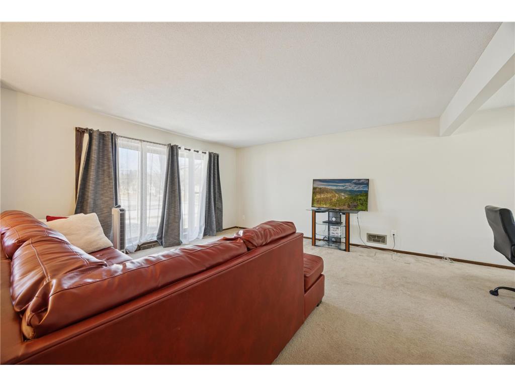 3256 Hampshire Avenue N Crystal MN 55427 7047731 image18