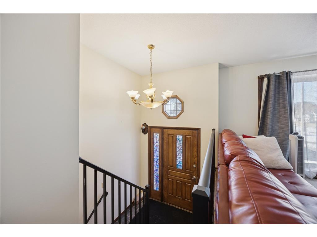 3256 Hampshire Avenue N Crystal MN 55427 7047731 image2