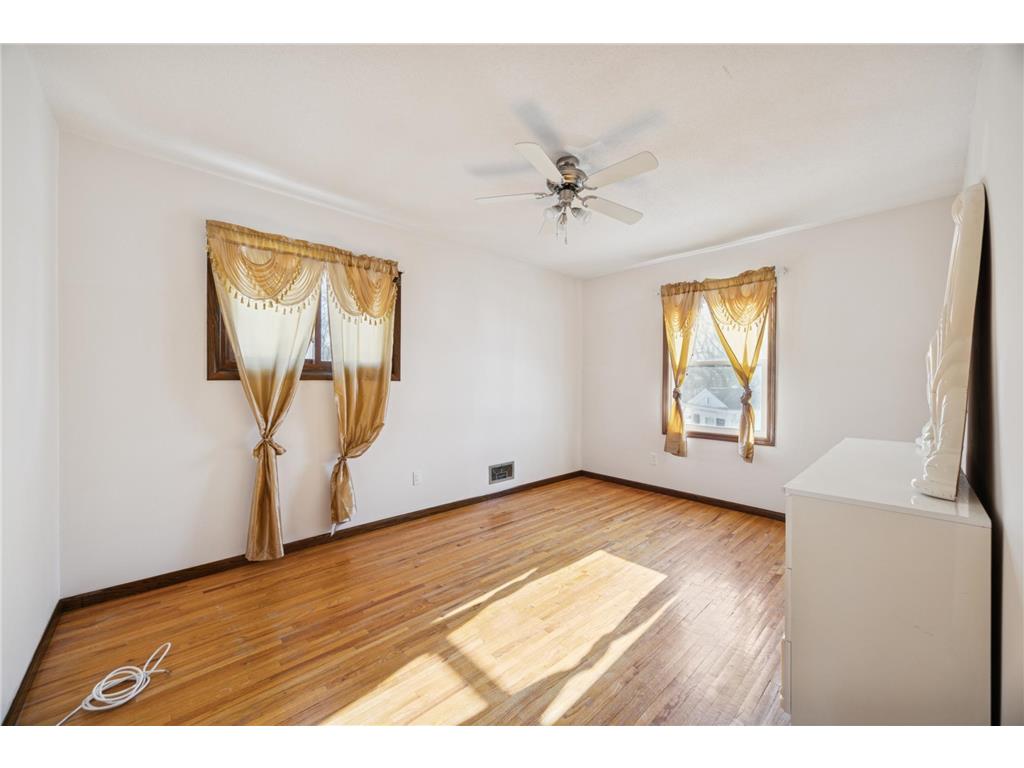 3256 Hampshire Avenue N Crystal MN 55427 7047731 image8