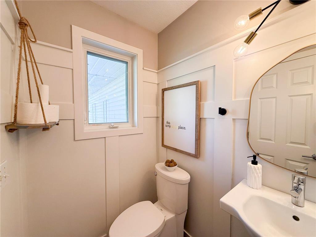 3256 Lake Street NW Rochester MN 55901 - Manor Woods Pond 7064372 image18