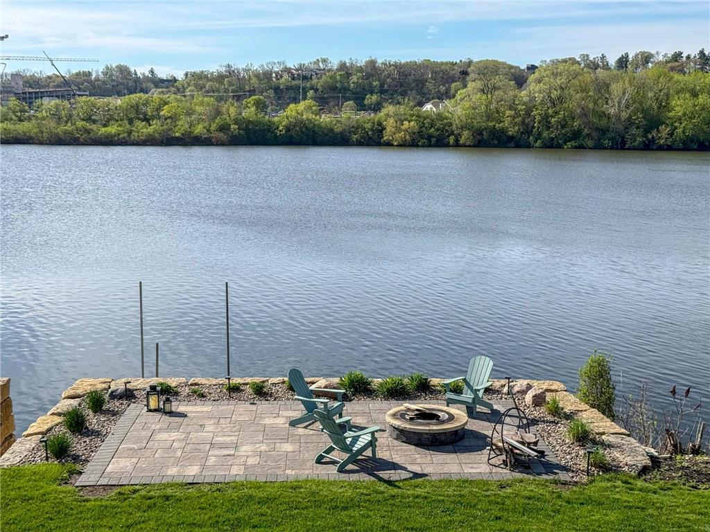 3256 Lake Street NW Rochester MN 55901 - Manor Woods Pond 7064372 image2