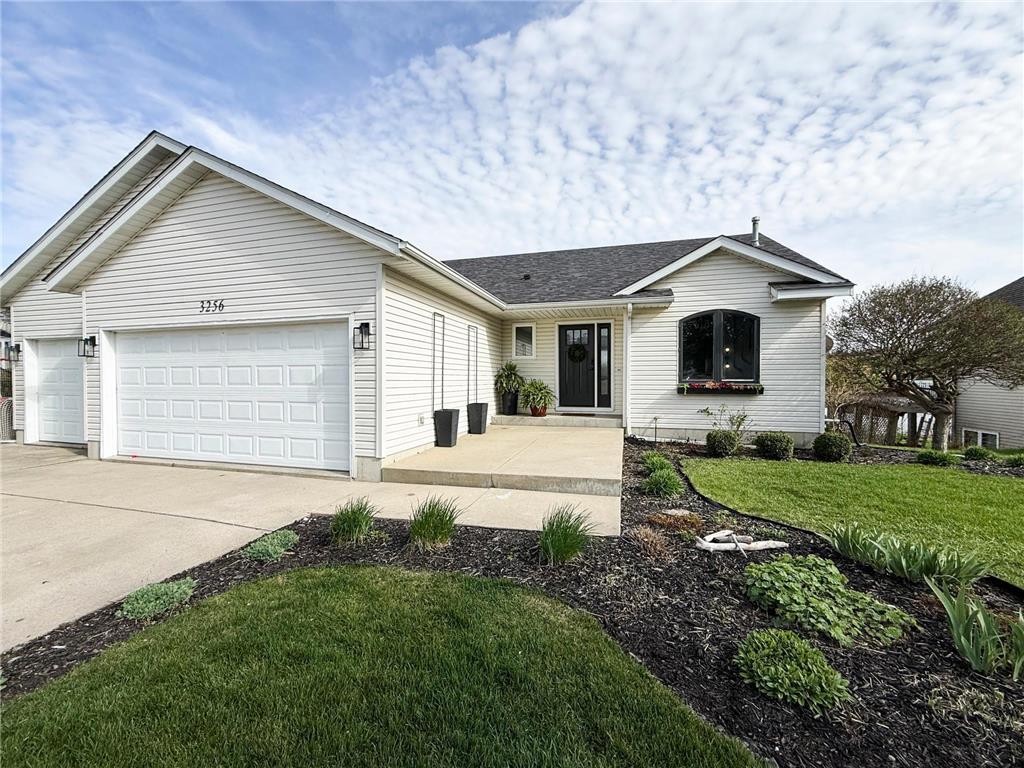 3256 Lake Street NW Rochester MN 55901 - Manor Woods Pond 7064372 image33